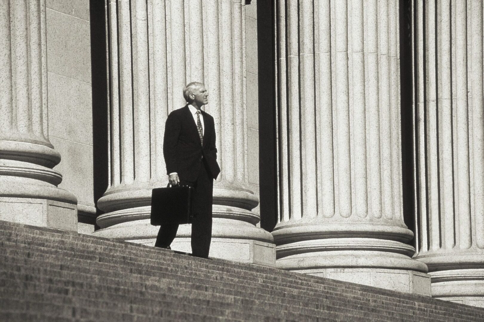 Grand Rapids, Michigan Securities Fraud / Broker Fraud Attorney. Sure, Featured by top securities fraud attorneys, The White Law Group.