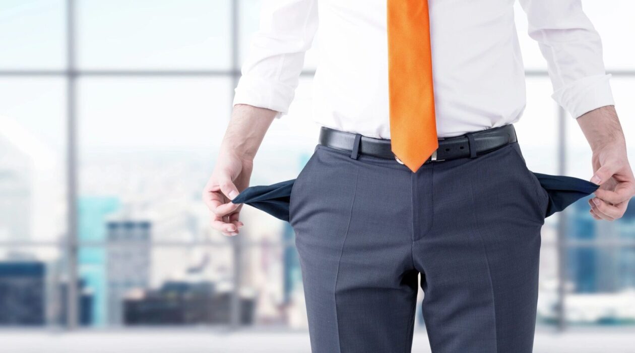 CS1031 Holiday MHC, DST : Investigation. Featured by top securities fraud attorneys, The White Law Group.