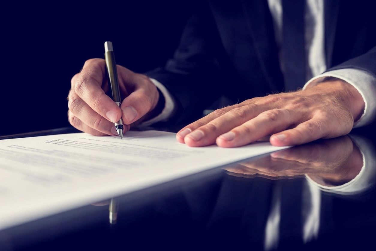 First Liberty Building & Loan Ponzi Scheme Lawsuit: What Investors Need to Know featured by top securities fraud attorneys, the White Law Group.