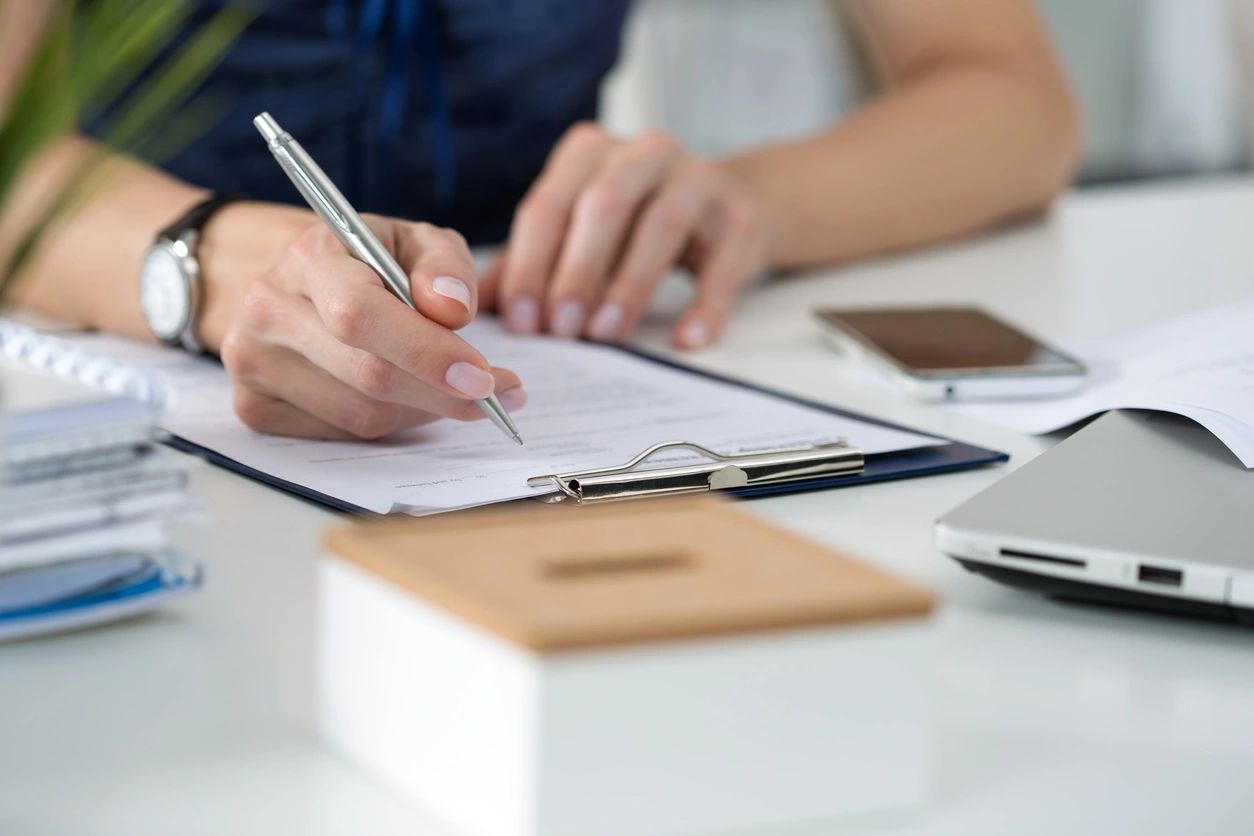 Michael Graham (LPL Financial) Complaints: Selling Away Allegations featured by top securities fraud attorneys, The White Law Group
